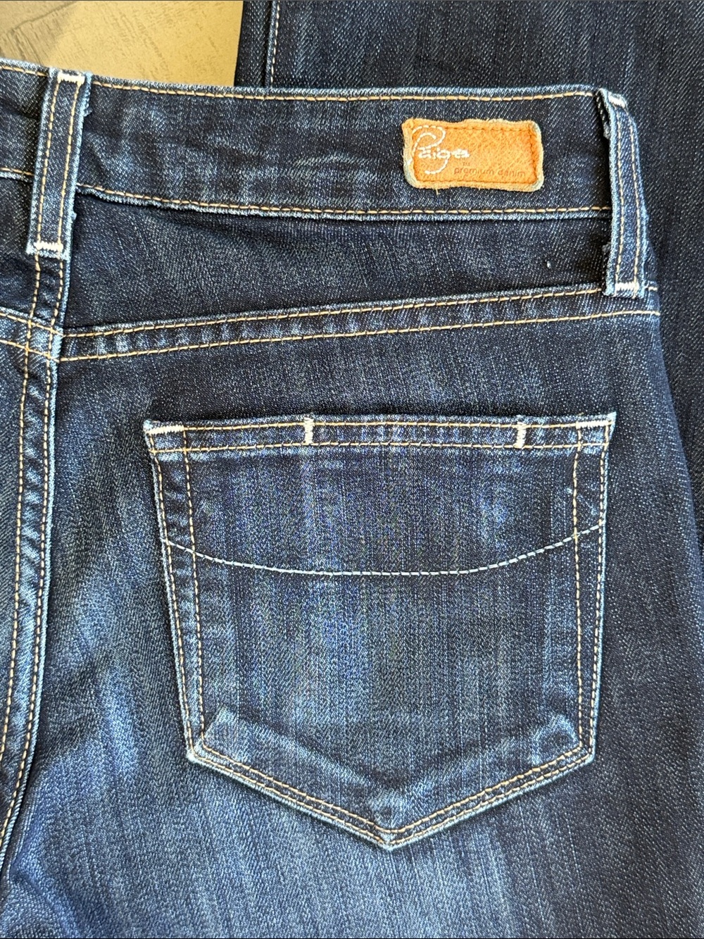 PAIGE Hollywood Hills Classic Rise Bootcut Jeans. Womens Size 27. Inseam 30 inch - Picture 5 of 10